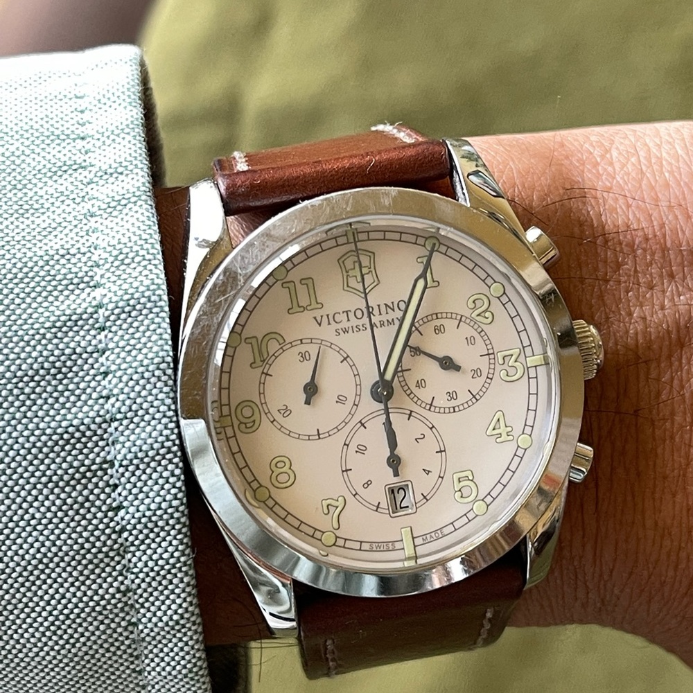 Victorinox Swiss Army Infantry White Dial Chronograph  Men's Watch 241568 - Picture 8 of 11